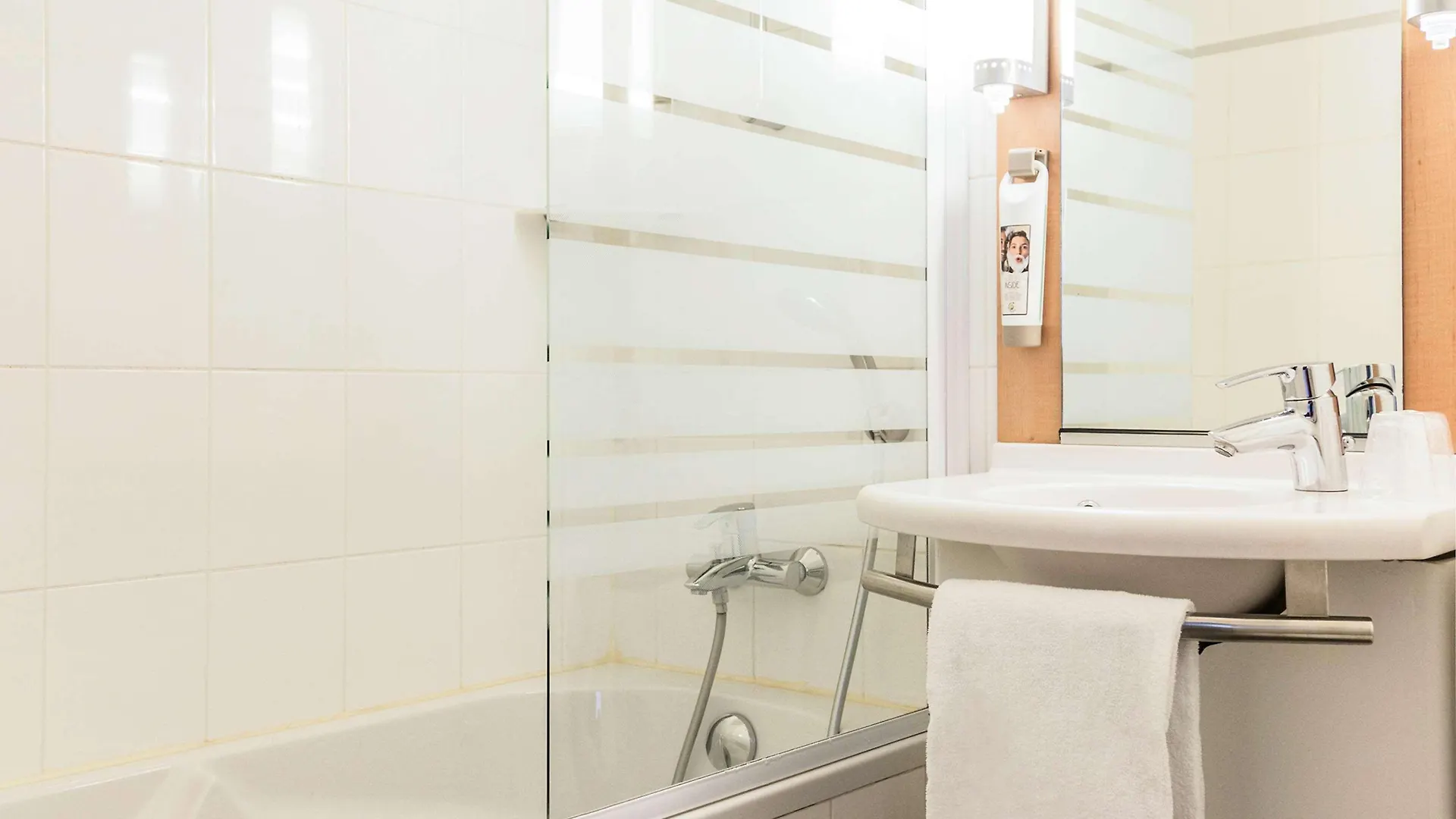 *** Hotel Ibis Paris Grands Boulevards Opera 9E France