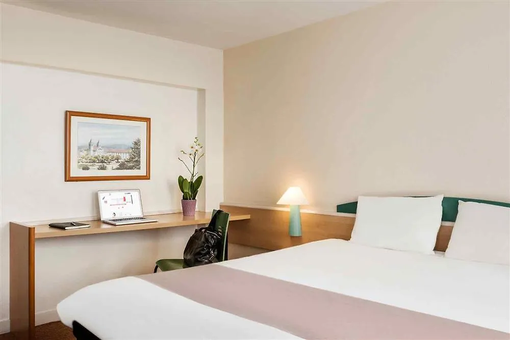 Hotel Ibis Paris Grands Boulevards Opera 9E